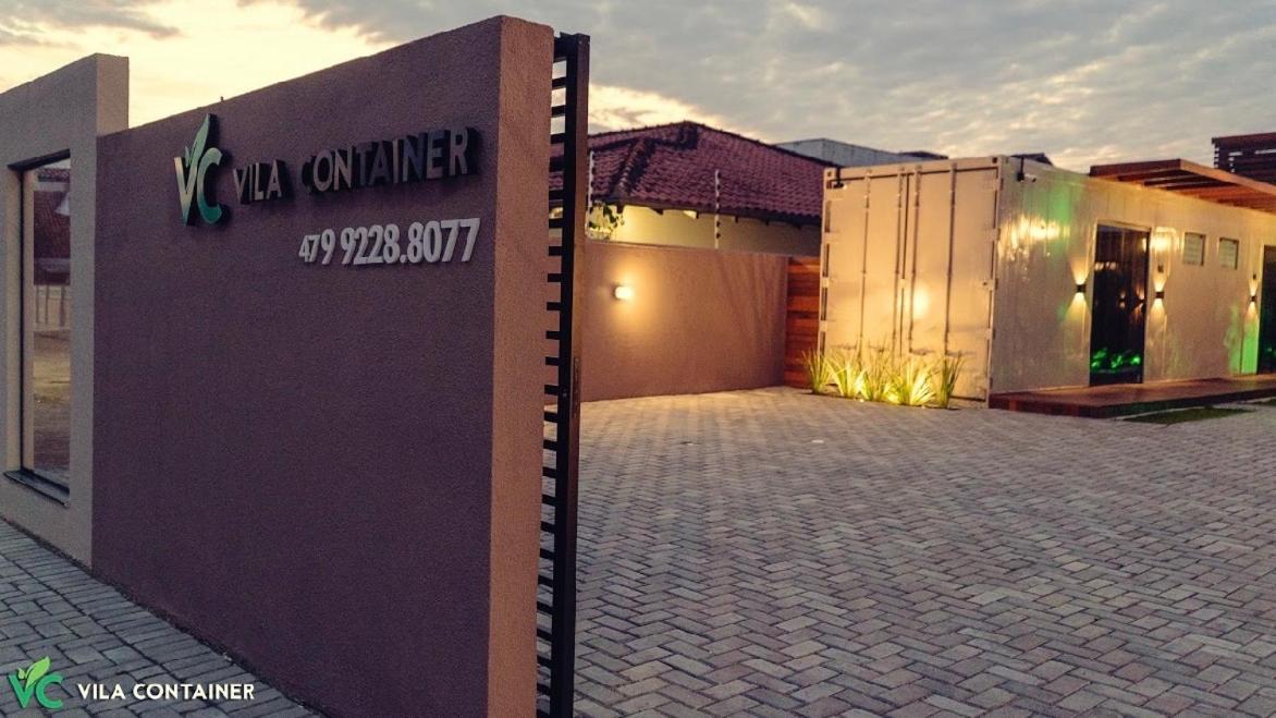 Container Guest house